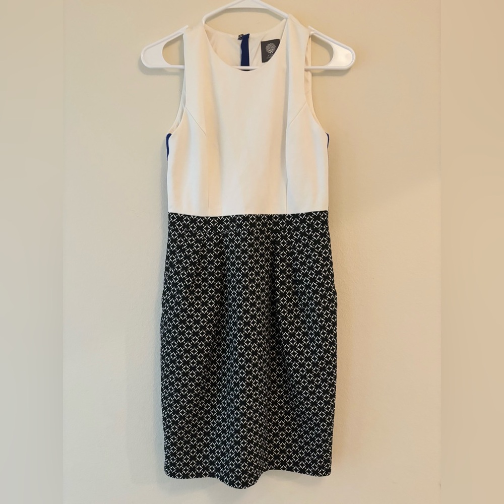 Vince Camuto Sleeveless Sheath Dress Size 2 Blue Trim Pockets